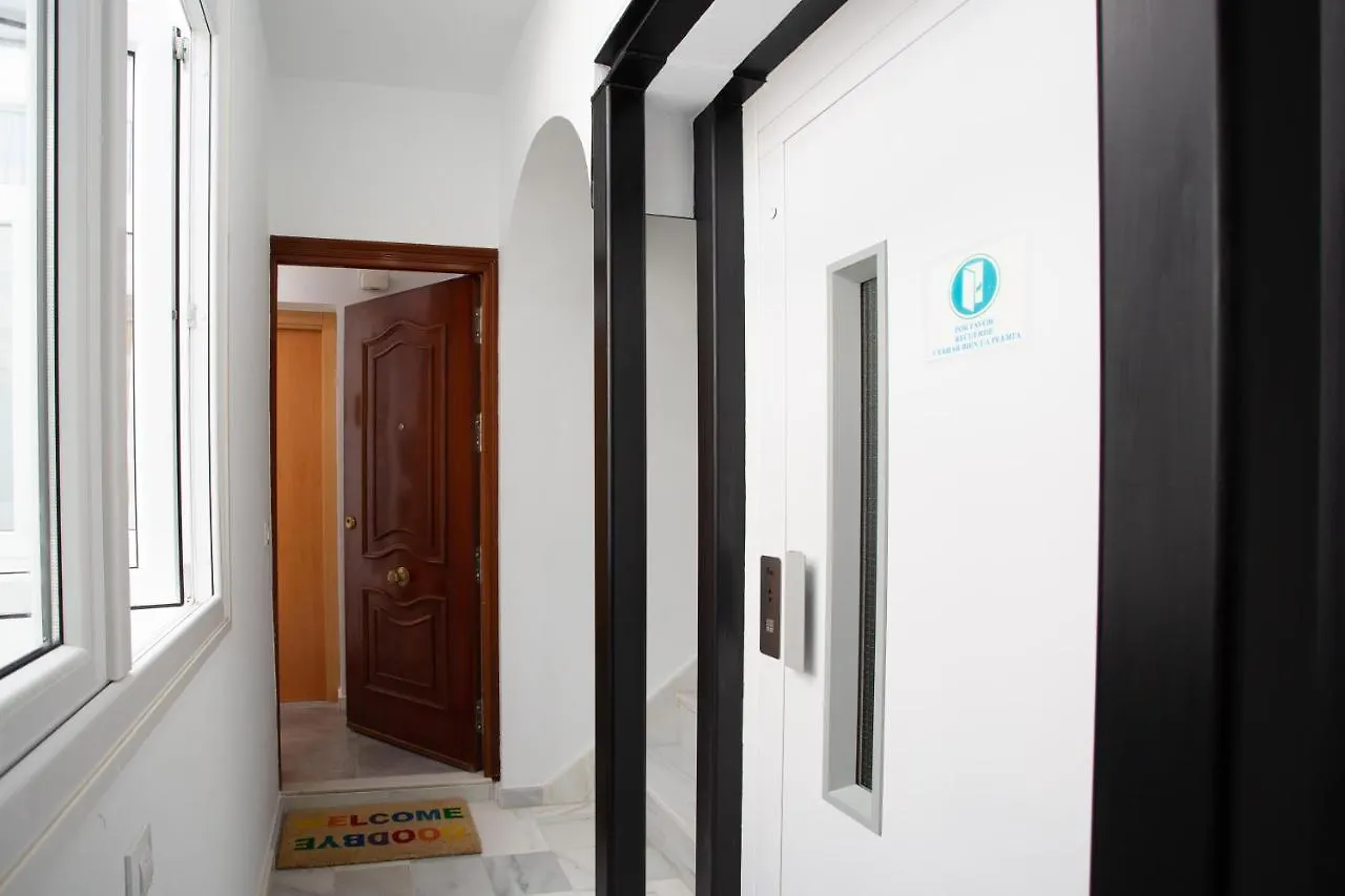 Apartment El Balcon De Moret By Cadiz4Rentals Spain